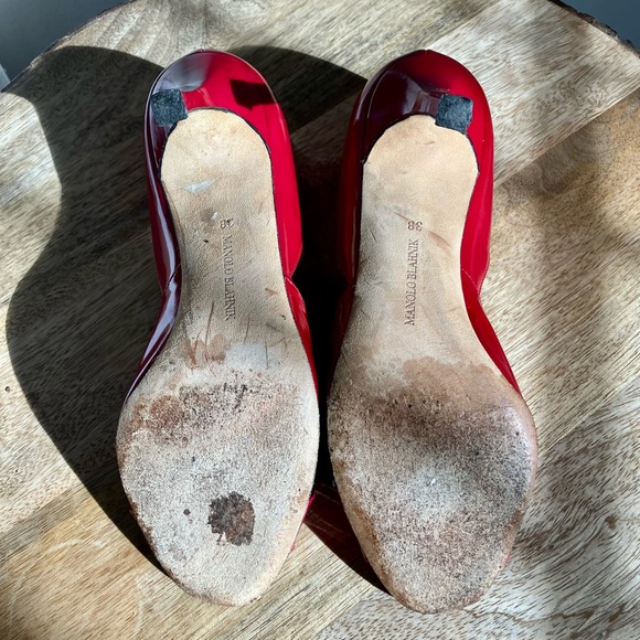 Manolo Blahnik Red Patent Leather Open Toe Pumps Size 38 - Picture 8 of 10
